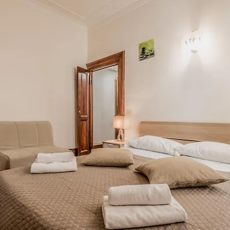 Pensión Ariana Luxury 4*