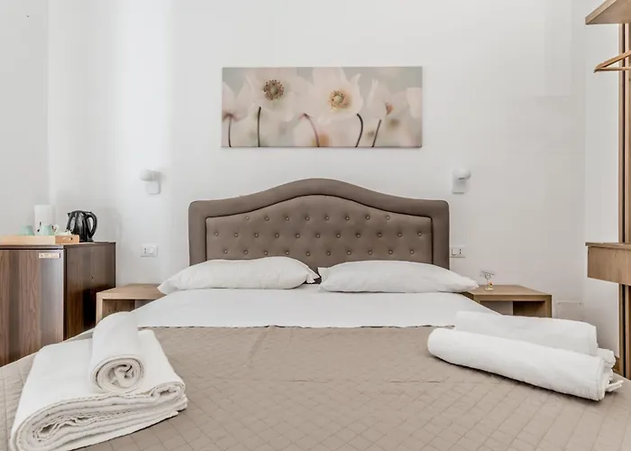 Ariana Luxury Πανσιόν Ρώμη