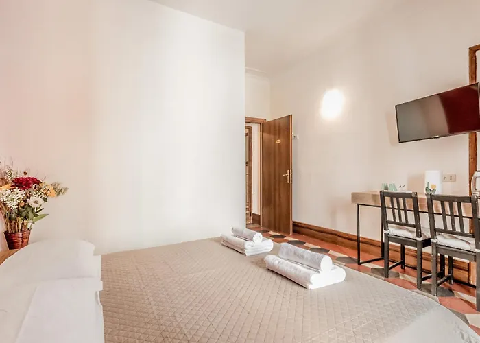 Πανσιόν Ariana Luxury