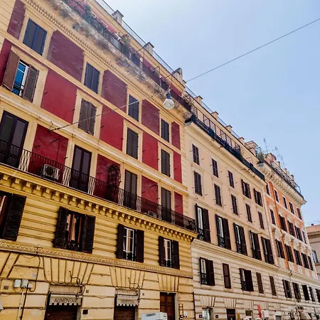 ゲストハウス Ariana Luxury 4*