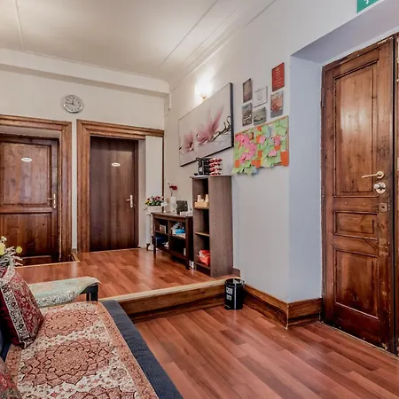 Ariana Luxury רומא